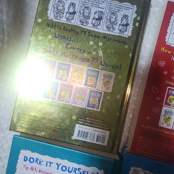 DORK DIARIES EUC SET OF 4 BOOKS - Picture 4 of 8